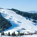 Urban & Florian-3 By Interhome *