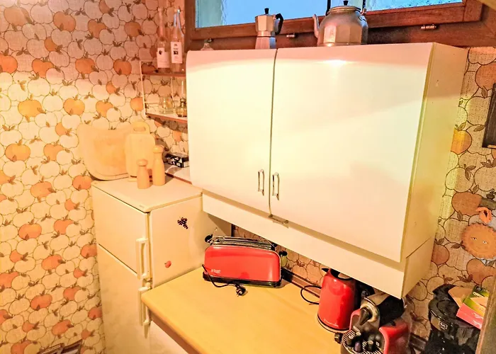 Urban & Florian-3 By Interhome *